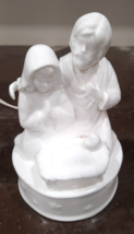 Vtg Lighted Nativity White Porcelain Bone China Schmid 1982 Works 6 Inches Tall - £18.94 GBP