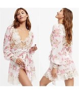 For Love and Lemons Melrose Pink Floral Lace Robe Size XXS NEW *NO BELT* - $95.73 CAD