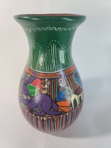 Potter Clay Vase w/Handpainted Vividly Colored Kangaroos 7.75&quot; Tall - £6.33 GBP