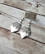 Patterned Silver Tone Dangle Earrings - Brand New - £5.25 GBP