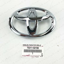 GENUINE TOYOTA 13-19 YARIS NSP15 NCP15 RADIATOR GRILLE  EMBLEM 75311-02190 - $26.10