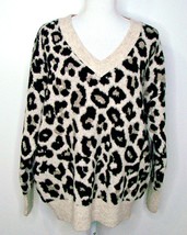Vince Camuto Sweater Leopard Animal Print Long Sleeve Sexy V Neck Tan Brown Sz M - £23.36 GBP