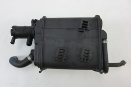 Mercedes R230 SL55 SL500 charcoal vapor canister, 2304700359 fuel evap - $975.19 MXN