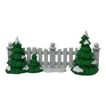 Dept 56 Original Snow Village Frosty Tree Lined Picket Fence Handpainted Metal - £11.94 GBP