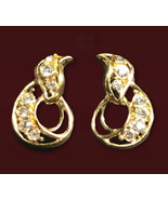 Vintage Gold Tone Rhinstones Pirces Earrings - $181.10 MXN