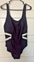 Catalina Women&#39;s Black and White One Piece Swimsuit Size 2X - $25.10