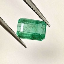 Emerald. Approx.  1.12 cwt. Natural Earth Mined. 7.4x5.1x3.6 mm. - £78.44 GBP