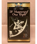 VHS movie It Happened One Night 1934 comedy Claudette Colbert Clark Gable - $4.11 CAD
