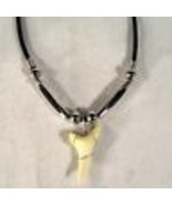 4 LARGE SHARK TOOTH ROPE NECKLACE w SILVER BEADS JL448 - $13.02 CAD