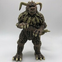 Toho Bandai 6.5&quot; Godzilla King Caesar Movie Vinyl Monster Action Figure ... - $453.68 MXN