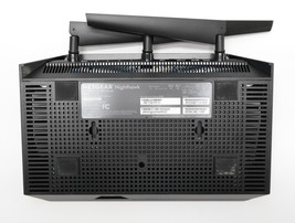 Netgear Nighthawk  AC1900 4-Port Gigabit Wireless AC Router (R7000) image 6
