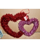 Valentine&#39;s Day Hearts Tinsel Wall Decor 17&quot; x 12&quot; 193A - $12.21 CAD