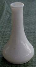 Nice Vintage Milk White Glass Bud Vase, Very Good Condition - £11.93 GBP