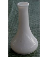 Nice Vintage Milk White Glass Bud Vase, VERY GOOD CONDITION - £11.89 GBP