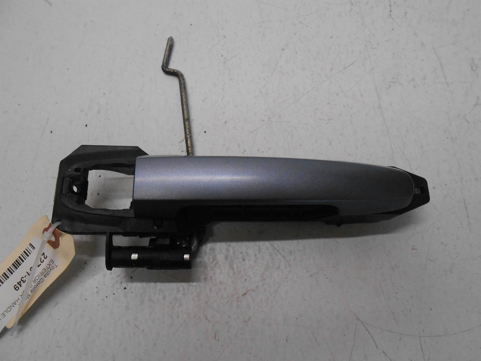 2008 Toyota Corolla Matrix Exterior Door Handle Front Left Driver 8Q5 - $29.75