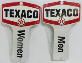 Texaco Women / Men Laser Cut Metal Restroom Key Tags (Pair) - $1,103.28 MXN