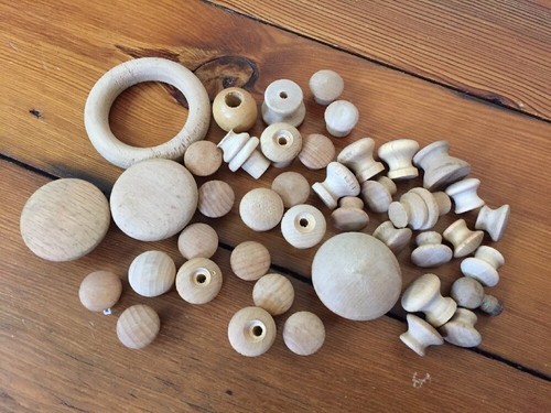 Mixed Lot 42 Unfinished Wood Maple Hardwood Woode Drawer Pulls Knobs Dec... - $36.62