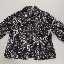 East 5th Petite Top Women's Black/White Floral Linen Blend Blouse Shirt Size PM image 15