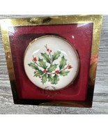 Lenox Holly Mini Hinged Trinket Box Holiday Christmas Porcelain NOB - $428.19 MXN