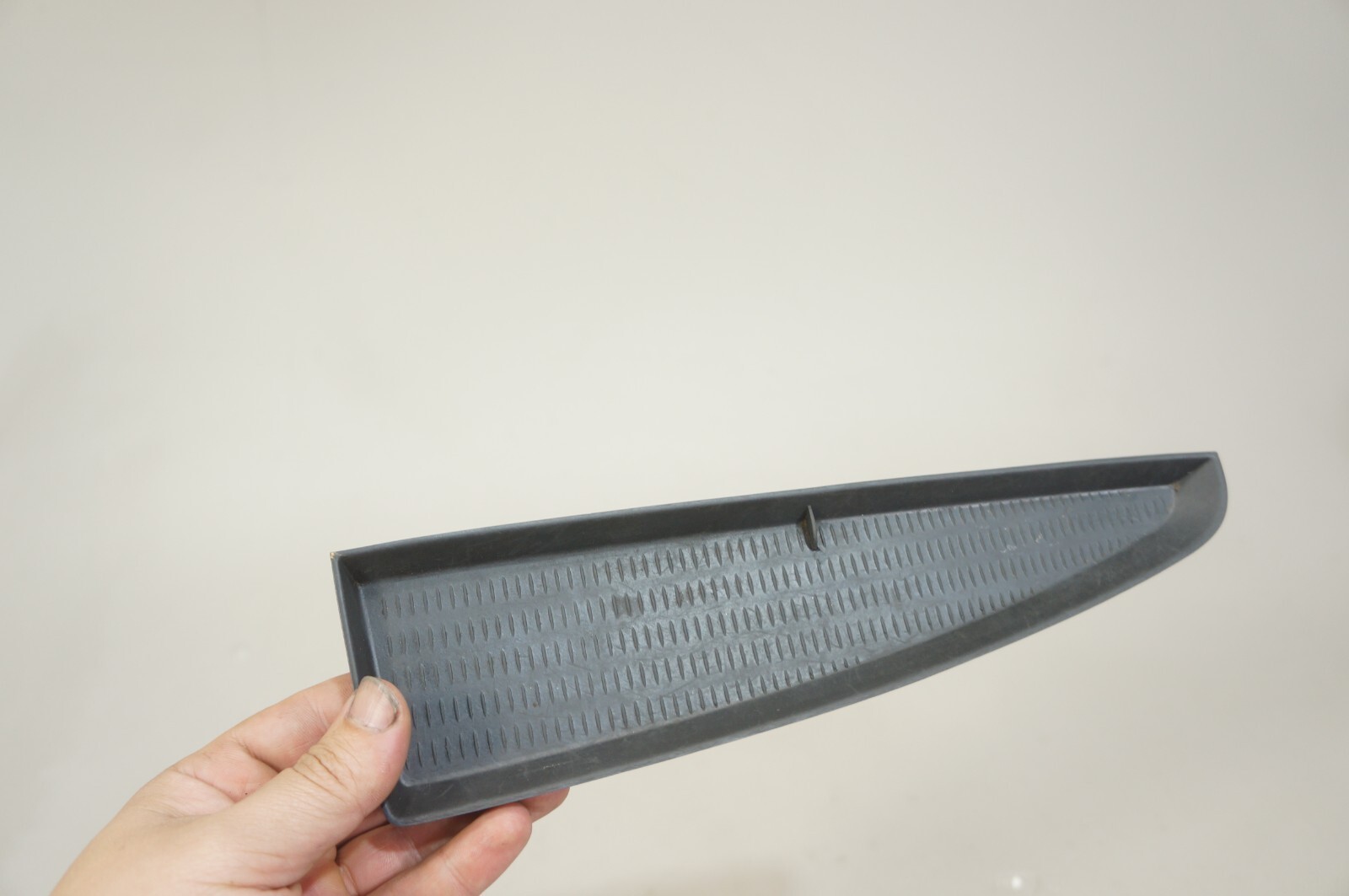 07-13 bmw x5 x6 e70 front left driver door panel storage insert liner mat oem Item image 2