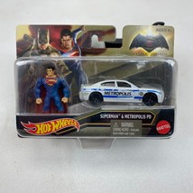 Mattel Hot Wheels Superman And Metropolis PD Set Dc Comics Batman V Supe... - £6.76 GBP
