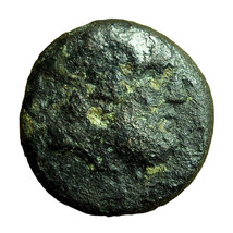 Ancient Greek Coin Tralleis Lydia AE14mm Zeus / Bull 00708 - $19.79