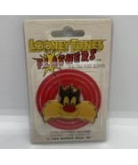 Vintage Looney Tunes Sylvester Flashers The Pin That Blinks 1989 New Old... - $11.65
