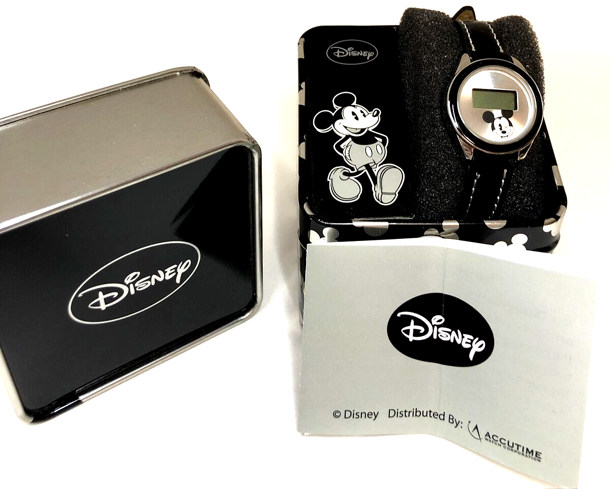 Disney  Digital Quartz Watch and Watch New in box. Vintage 1980's Untested - $12.60