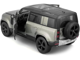 2022 Land Rover Defender 110 Green Metallic with Black Top and Sunroof 1/24 Diec - £33.22 GBP