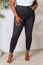 Judy Blue Full Size Tummy Control High Waist Denim Jeans - £41.52 GBP