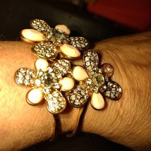 STUNNING! Bejeweled gorgeous floral bracelet with shining stunning rhine... - £16.55 GBP