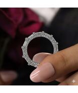 4.47CT Lab Grown Diamond Radiant F VS1 Eternity Band 14k White Gold Wedd... - €2.938,38 EUR