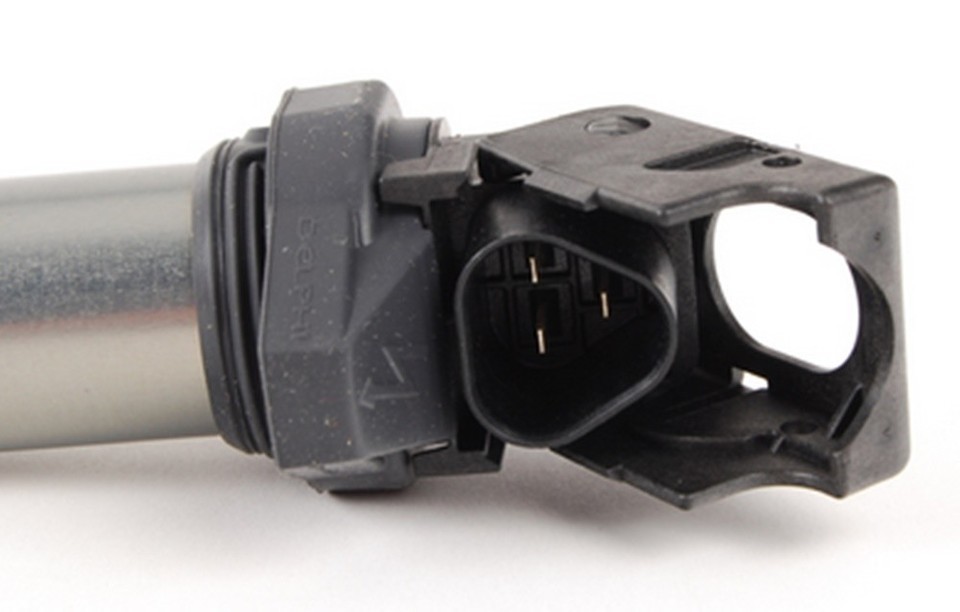 Six Delphi Ignition Coils w/NGK Spark Plugs BMW OE #'s:12138616153 / 12122158... Item image 3