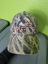 Ducks Unlimited Mossy Oak Shadow Grass Blades Patriotic American Flag Hat - $27.49
