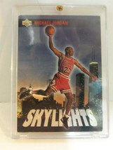 1993 Upper Deck Michael Jordan #466 Skylights Basketball Card in Hard Shell - £22.64 GBP