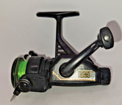 Vintage Abu Garcia Cardinal 563 Spinning Reel works good USED fishing fish - £10.12 GBP