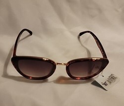 Piranha Woman’s Fashion Sunglasses Cat Eye Leopard Print Style # 60028 - £7.01 GBP