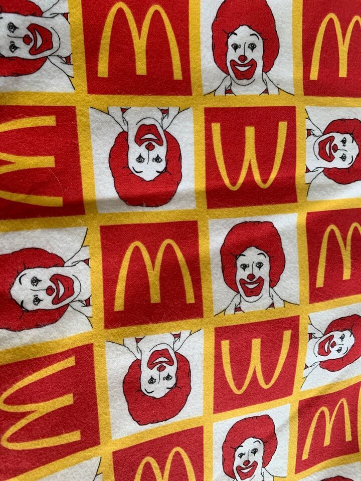 Vintage Ronald McDonalds with golden arches Spectrix flannel fabric 1 yard Item image 6