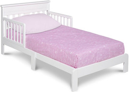 Delta Children Scottsdale Toddler Bed, White - £73.65 GBP