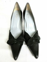 BCBG Paris Black Leather Suede Bow Pointy Toe Stiletto Punk Heels 9.5 39.5 - £99.91 GBP