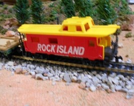 HO Scale: Tyco, Rock Island Caboose Car, Vintage Model Railroad Train - £6.34 GBP
