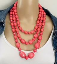 Hand Knotted Layered Three Strand Pink Faceted Acrylic Chunky Bead Necklace - £15.77 GBP
