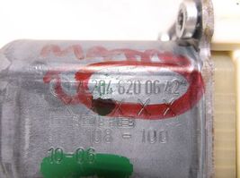 10-11-12-13 MERCEDES-BENZ C300/ C350/ C63/ REAR RIGHT PASSENGER WINDOW REGULATOR image 3