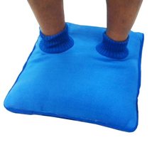 TVTime Direct Fleece Throw and Foot Warming Pillow Set for Extra Warmth ... - £10.11 GBP