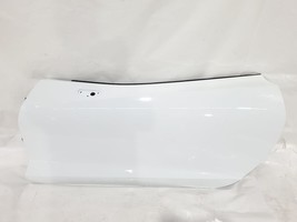 2014 2019 Chevrolet Corvette OEM 9567 Arctic White Left Door with Glass - $990.00