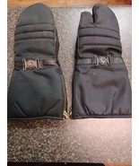 Pair of Vintage Artic Cat Snowmobile Mittens Size Medium - $1,319.24 MXN
