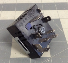 OEM Frigidaire Oven Range Infinite Switch 5304522918 - $15.83