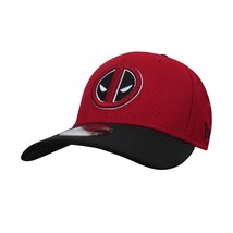 Deadpool Symbol Red &amp; Black 39Thirty Fitted Hat Red - £37.55 GBP