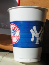 MLB New York Yankeees 16 OZ. Beer Soda Plastic Cups (2) Set - £1.96 GBP