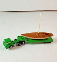 Vintage Yatming Green Semi Truck Diecast Toy Hauling Plastic Boat w/ Mast - £31.31 GBP